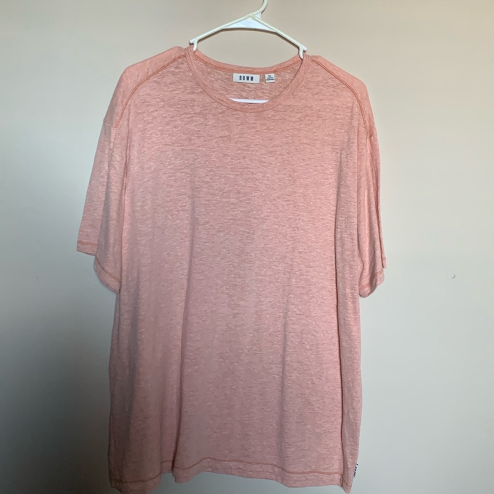 Rowm peach men’s extra large t-shirt